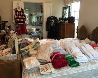 Looking across the Master, great bed linens, King, Queen/Full and Twin