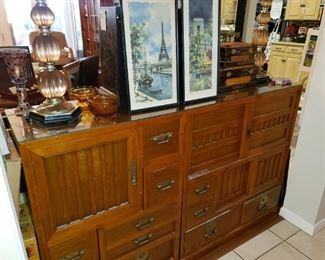 Tansu Cabinet-2nd way to display