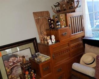Tansu Cabinet-1st way to display
Japanesse Collectiables