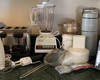 Assorted Appliances