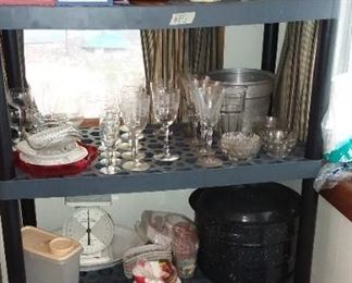 Kitchen items 