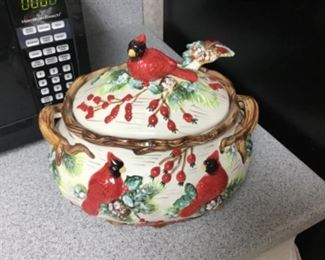 Beautiful Cardinal soup bowl with ladle 