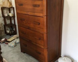 Dresser in BR right of hall bathroom 