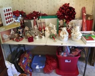 Bedroom left of hall bathroom 