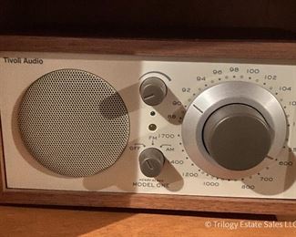 Tivoli Model 1 AM/FM Radio, white face $45