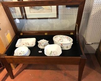 Mahogany Vitrine, Display Table $425 [40 in x 21 in x 19 in] 