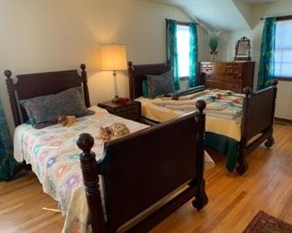 COWAN Chicago Empire Bedroom Set - Purchased from CREIGHTON Family Auction