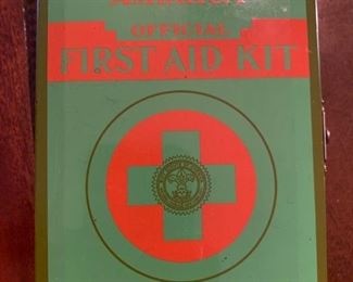 Vintage MINT Condition Boy Scouts First Aid Kit