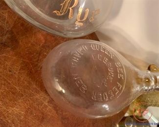 Queen Bee Feeder OMAHA NEB Glass Baby Bottle