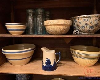 Western Stoneware Co SLEEPY EYE Pitcher