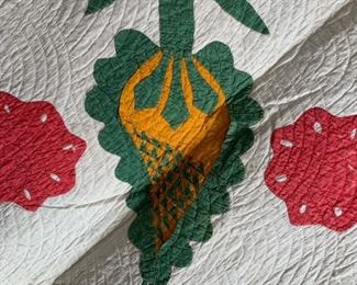 Late 1800's Handmade Large Pineapple Variant Quilt