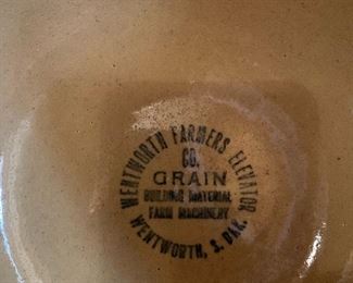 RED WING Stoneware Advertisement Bowl - Wentworth Farmers Elevator Co - WENTWORTH SOUTH DAKOTA