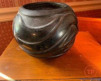 Signed LEGORIA TAFOYA & PASQUAL TAFOYA Santa Clara Pueblo Carved Pot