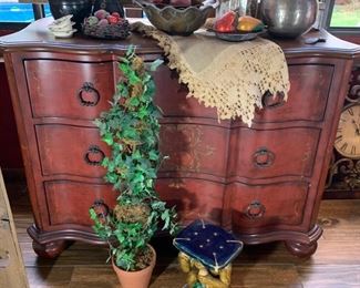 Liz Claiborne by Lexington Chest/Dresser