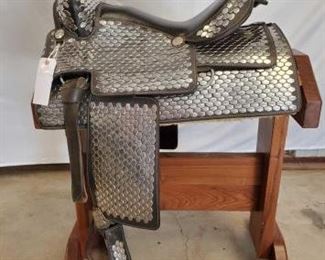 249
Parade Saddle and Breast Collar
16" Parade Saddle and Breast Collar. New condition and still has its tag. Serial #1250. Show up in style on Parade day.