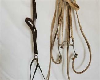 125
White Macrame Braided Headstall and reins with a Roy Bit and Tie Down
White Macrame Braided Headstall and reins with a Roy Bit and Tie Down. Makers mark on bit.