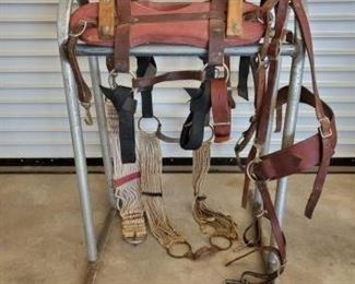 335
Sawbuck Pack Saddle with Saddle Breeching Straps
Sawbuck Pack Saddle with Saddle Breeching Straps