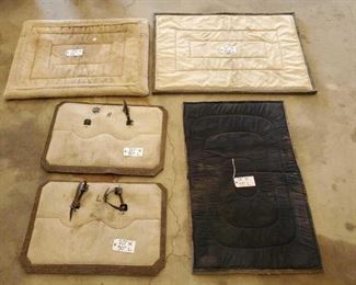 39
Different Sets of Pack Saddle Pads
Different Sets of Pack Saddle Pads
31"x45"
28"x43"
28 1/2"x39"
Set 20"x30"