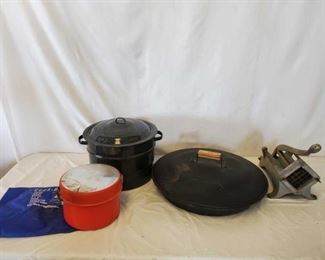 468
Cook Kit PPC Marketing, Canning Kettle, Keen Kut Shoe Stringer French Fry Cutter, Large Pan
1- Cook Kit PPC Marketing (USA) Inc
Set includes:
3 Different Size Pots
3 Different Size Pans
2 Lids
2 Handles
1-Canning Kettle with Rack
21.5 Qts
1- Keen Kut Shoe Stringer French Fry Cutter
Shaver Specialty Co
Los Angeles, CA
1- Large 20 1/4" Pan with Lid
(Missing Handle)