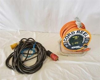 474
2-Heavy Duty Electric Cords
2-Heavy Duty Electric Cords
1 is approximately 50 ft
1 is Tower Power brand 100 ft extension cord with reel
Like new condition
See pics