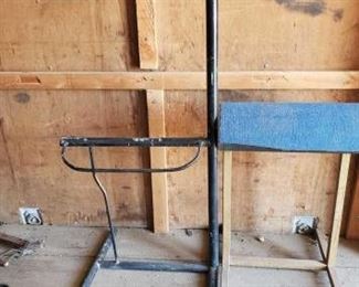 345
Double Saddle Rack with Bridle Hooks and Single Saddle Rack
Double Saddle Rack 62 1/2" tall with Bridle Hooks and Single Saddle Rack 36 1/2" tall