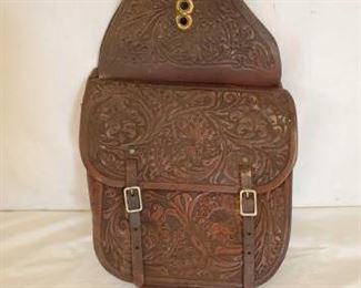 53
Vintage Cowboy Leather Saddle Bags
Vintage Cowboy Leather Saddle Bags
Bag size is 12" tall by 11" wide