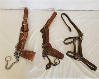 376
3-Harness Leather Livestock Halters
3-Harness Leather Livestock Halters
one needs some repair