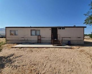603
Golden West Used Double Wide 3-Bedroom, 2-bathroom Mobil Home
Used Golden West 3-bedroom, 2-bath Double Wide Mobil Home
Semi-open floor plan
Three bedroom-Two Bath-Living room-Dining room-Kitchen/Laundry room
"Stove not included"
Outside size is 24' x 50'
Master bath 12' x 6'
Sunken garden tub
Master bedroom 16 1/2' x 11 1/2
Walk in closet
Vanity area
Dining 11' x 10' with large window
Living room 20' x15' with large window
Slightly vaulted ceiling
Guest bath 9' x5' including tub
Bedroom 1 and bedroom 2 approx. 9' x 10'
Kitchen 10 1/2' x 16' including washer and dryer area
Wood vinyl and carpet flooring
Kitchen stove not included
Buyer is responsible for disassembled and remove from property