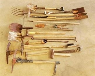 476
Lots of Different Ranch Tools
Variety of ranch tools - see pictures