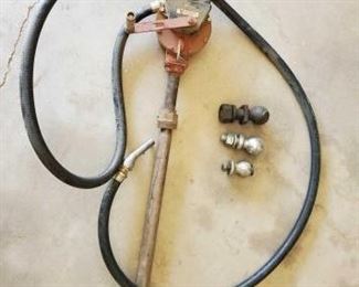 3-Ball Hitches and 1-Tuthill Corporation Fillrite Division Measure Liquids Rotatry Pump
1-Ball Hitch 2 5/16 5000lb
1-VTR 2 E
1-30000 2.31 Atwood 2453
1-Tuthill Corp. Fillrite Division Measure Liquids Series 100-2L Rotary Pump Fort Wayne, Indiana