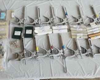 88
Livestock Dosing Vaccination Syringes with Replacement Tubes, Replacement Washers and Ear Tag Knives
Large Lot of Livestock Adjustable Dosing Syringes, Replacement Tubes in both Plastic and Glass, Rubber Washer Replacements and Ear Tag Removal Knives
8- 25cc Stainless Livestock Adjustable Dosing Syringes
5- 30cc Stainless Livestock Adjustable Dosing Syringes
4- 50cc Stainless Livestock Adjustable Dosing Syringes
4- 30cc Replacement Tubes for Vaccination Syringes
10- 50cc Replacement Tubes for Vaccination Syringes
4- 25cc Replacement Tubes for Vaccination Syringes
Miscellaneous Amount of Replacement Rubber Washers
Miscellaneous Sizes/Gauges of Hypodermic Needles (see picture for more information and approximate amount included)
2- Ear Tag Removal Knives
All above comes in a convienent Yellow Tool Caddy making transportation to and from vaccination locations organized and easy.