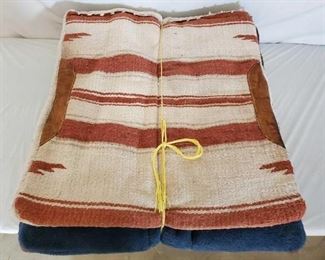 502
Five Used Saddle Pads
Five Used Saddle Pads
sized between 29"- 32"
4 with leather wears.