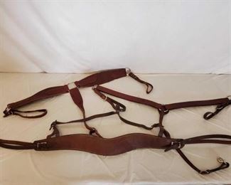 508
Lots of Leather and Nylon Breast Collars and Bridles
Lots of Leather and Nylon Breast Collars:
3 Leather Breast Collars in great using condition
6 Nylon Breast Collars
1 Nylon Cinch
2 Complete Nylon Bridles
