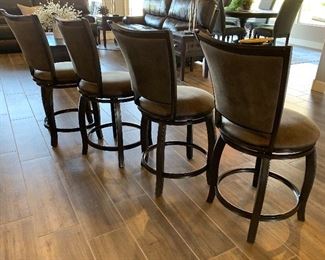 4pc 24in Montello Upholstered Swivel Barstools Counter Height Chairs 40x19x22in Seat: 24in HxWxD