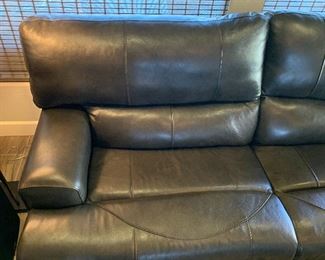 #2 Jackson Furniture Catnapper Faux Leather Reclining  Sofa/Couch	41x90x42in	HxWxD