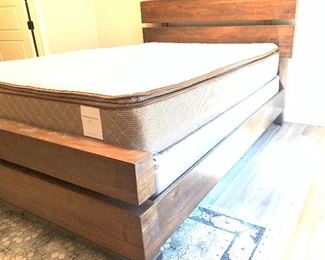 Austin Group Rustic Forge Queen Panel Bed w/ Hampton & Rhodes Mattress	57x67x89in 58x79 mattress	HxWxD
