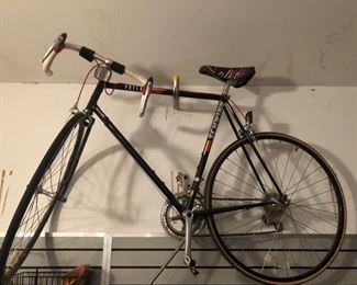 Schwinn, Cannondale & Trek bikes 
