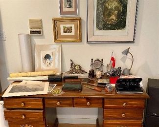 Library desk & accessories.