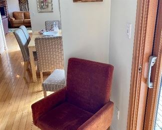 Set of 6 Milo Baughman for Thayer Coggin chairs, brass tone.