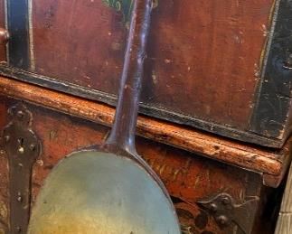 •	Antique Grain Shovel w/Primitive Folk Art Painting