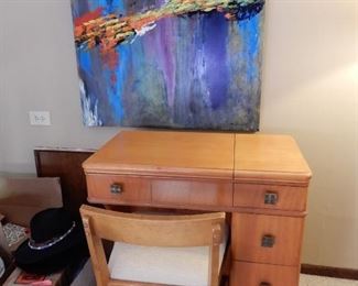 SEWING MACHINE WITH TABLE AND CHAIR