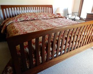 KING SIZE SLEIGH-- BED ETHAN ALLEN $450