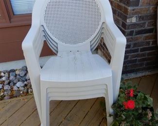 NICE CHAIRS FOR YOUR OUTDOOR PARTIES NEXT SUMMER