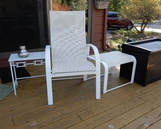 NICE OUTDOOR FURNITURE