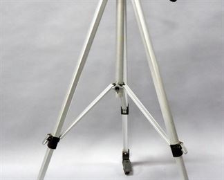 SV Kenlock 65 Camera Tripod On Wheels
