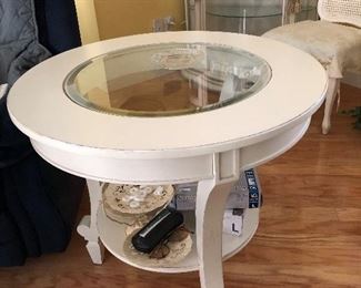 Lamp table with glass insert - matches the coffee table