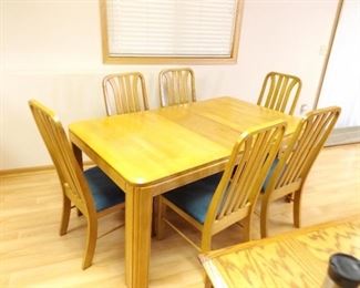 Solid Wood Dining Room Table with 6 Chairs and Leaf
