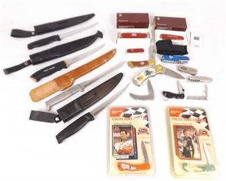 Lot of Collectible Knives, Pocket Knives, etc.
