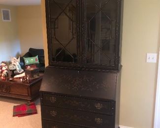 Lighted secretary desk