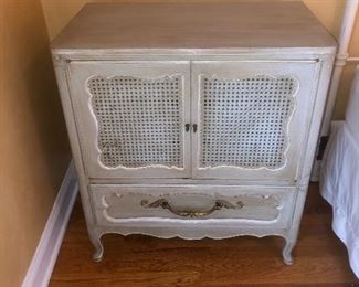 Great looking pair of bedside tables/cabinets